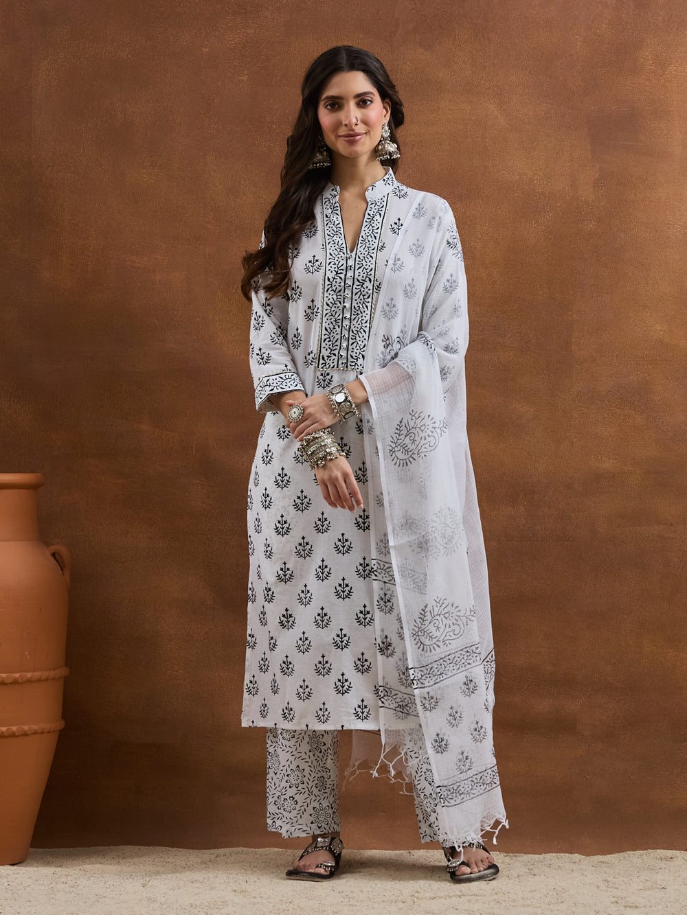 INDICASA White Kurta Sets With Kota Doria Dupatta