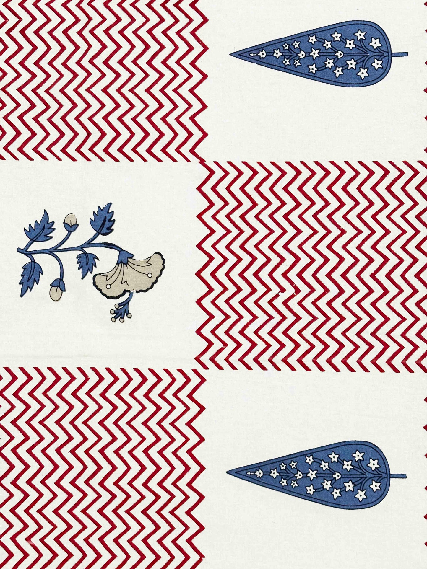 INDICASA Chevron and Buti Motifs Hand Block Printed Super King Bedsheet with 2 pillow covers
