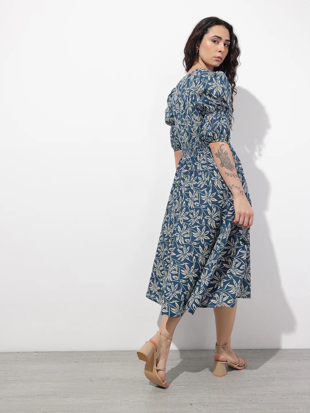 INDICASA Blue V-Neck Midi Cotton Dress