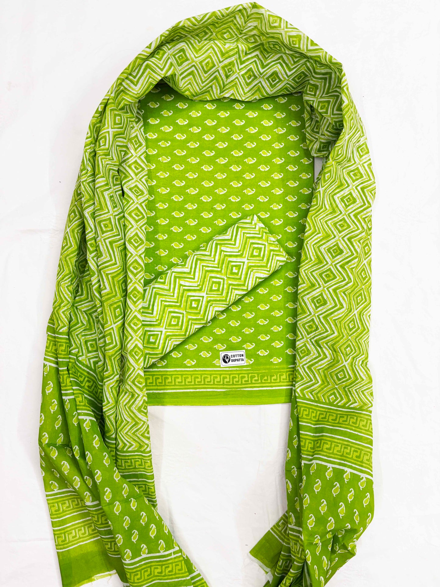 INDICASA Bright Green Printed Cotton Suit With Cotton Dupatta (Light Green)